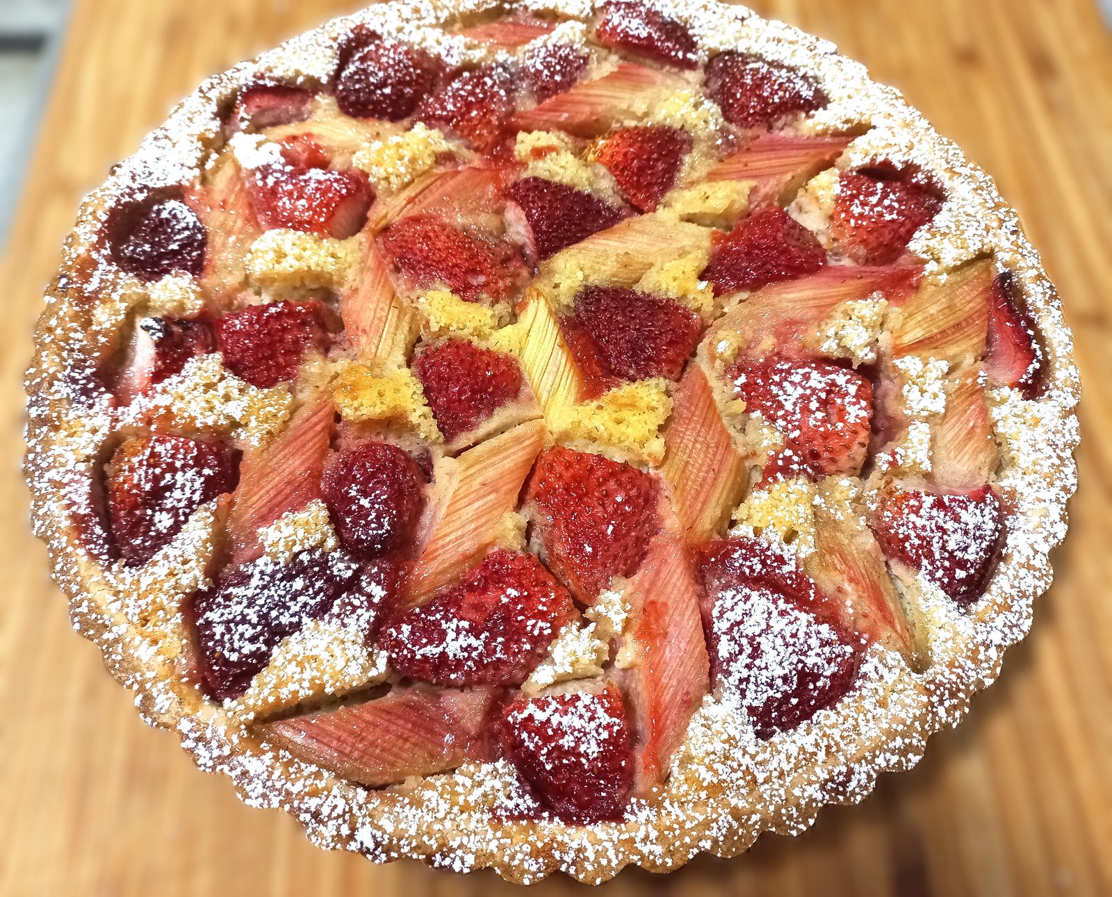Rhubarb Strawberry Tart