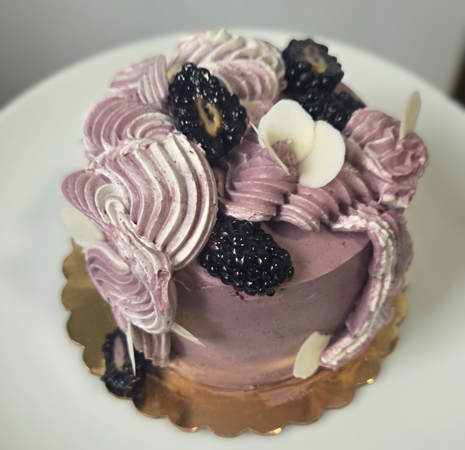 Blackberry Lace Cake